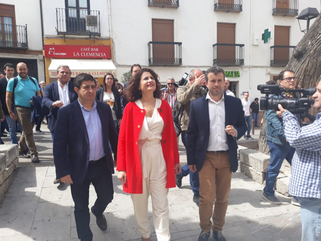 28A.- Montero Defiende La Libertad De Expresión Y Llama A Las Formaciones Políticas A Crear 