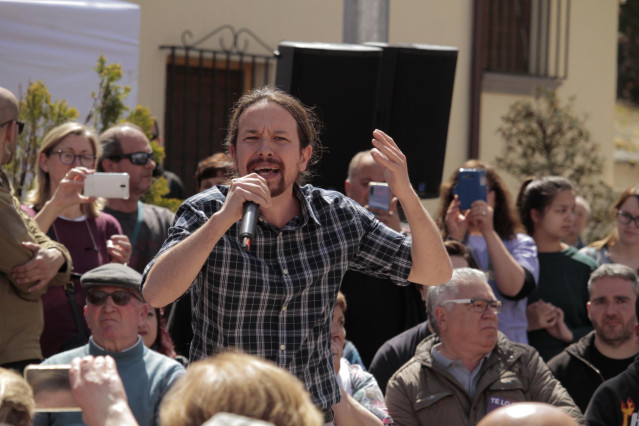 Pablo Iglesias participa en un encuentro en Nalda (La Rioja)  para hablar sobre los problemas de la España vaciada