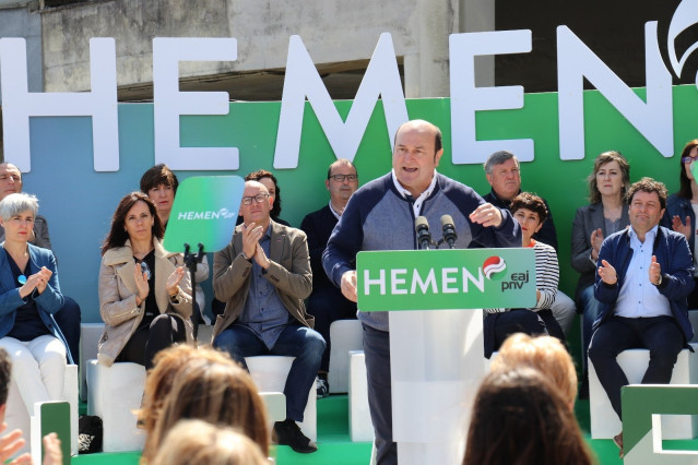 28A.- Ortuzar (PNV) compara a Sánchez con 