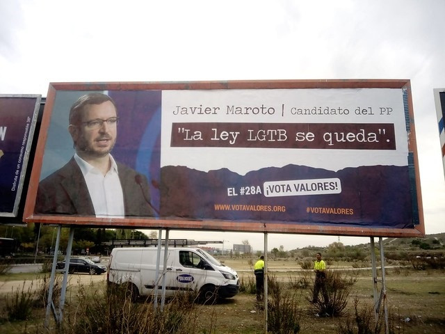 28A.- PP Pide A La Junta Electoral Retirar Una Valla De Hazte Oír Sobre Maroto Y La Frase 'La Ley LGTB Se Queda'