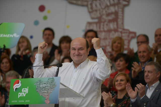 El PNV celebra el 'Aberri Eguna' en Bilbao