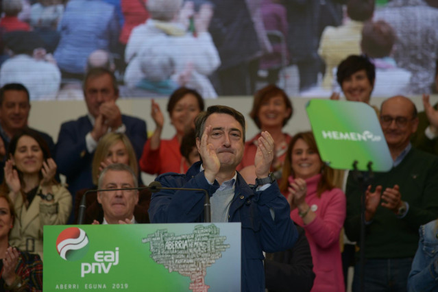 El PNV celebra el 'Aberri Eguna' en Bilbao