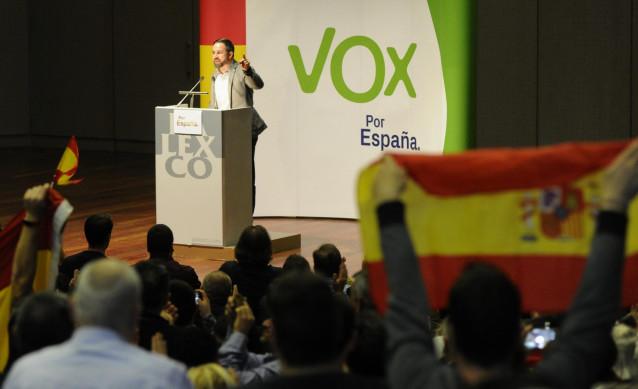28A.- AV.- Abascal apela a 