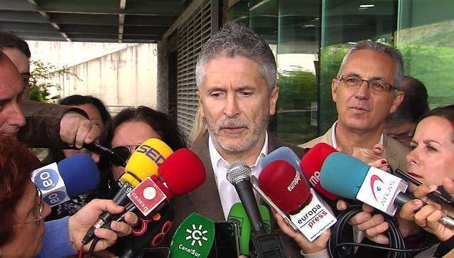 El ministro del Interior, Fernando Grande-Marlaska, se reune con la Asociación de Grandes Industrias del Campo de Gibraltar