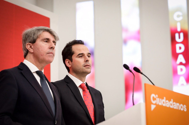 Garrido dice que en el PP algunos quieren 