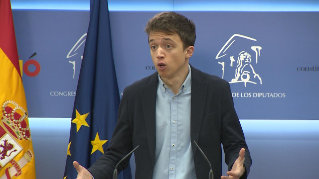 El cofundador de Podemos, Íñigo Errejón, anuncia que deja de su escaño en el Congreso de los Diputados, pero no se va del partido