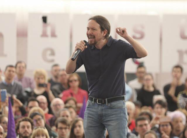 Pablo Iglesias participa en un acto con simpatizantes de Podemos en La Cúpula del Milenio de Valladolid