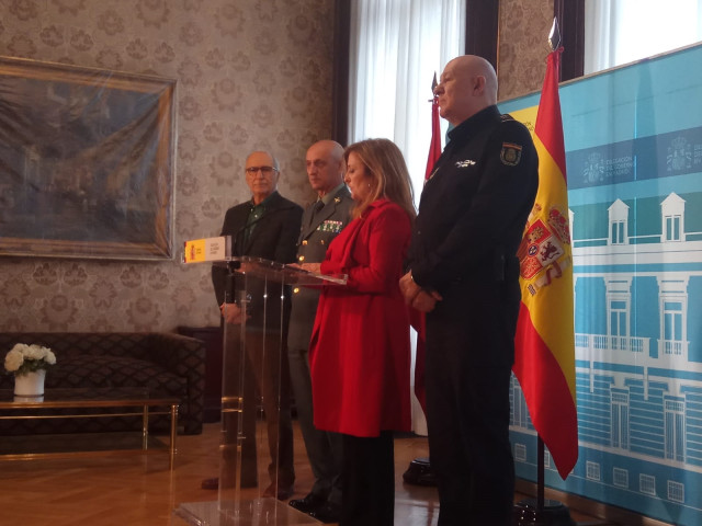 28A.- Constituidas Todas Las Mesas De Madrid, Con Normalidad Y Alguna Incidencia Como Un Lazo Amarillo Pintado En Génova