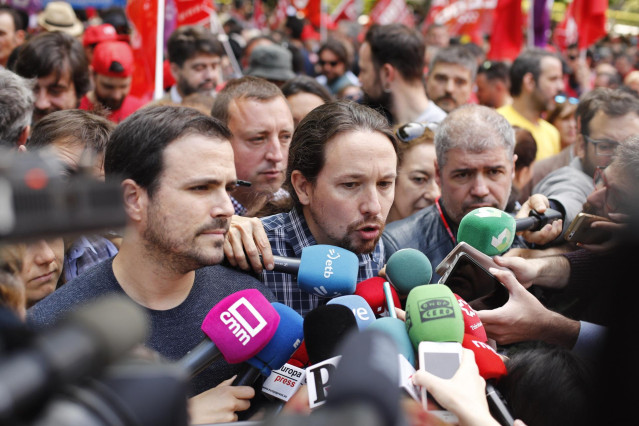 Los secretarios generales de CC.OO. y UGT, Unai Sordo y Pepe Álvarez, mantienen un encuentro ante los medios previo a la manifestación por el 1 de mayo