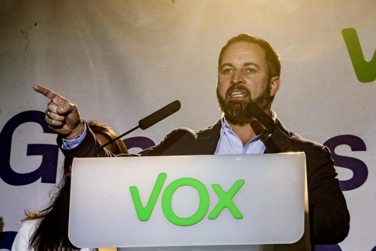 Abascal responde a Casado que 