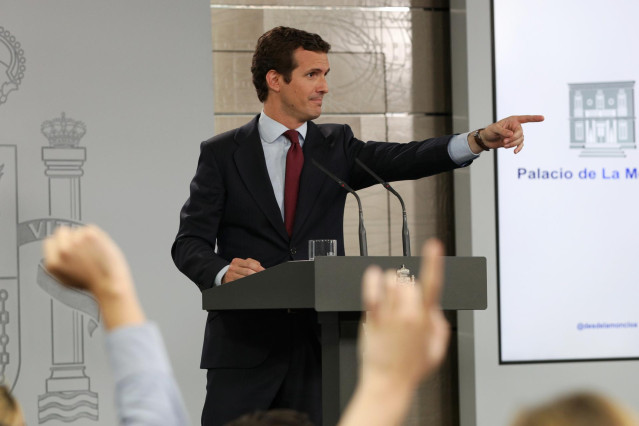 Casado anuncia una oposición 