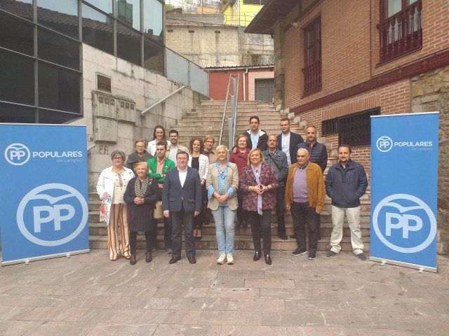 26M.- Mercedes Fernández (PP) Espera 