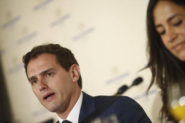 Desayuno informativo del Fórum Europa con la intervención de Albert Rivera y la candidata de Ciudadanos a la alcaldía de Madrid, Begoña Villacís