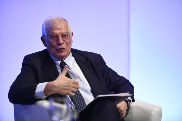 Venezuela- Borrell dice que la división del Ejército en Venezuela es 