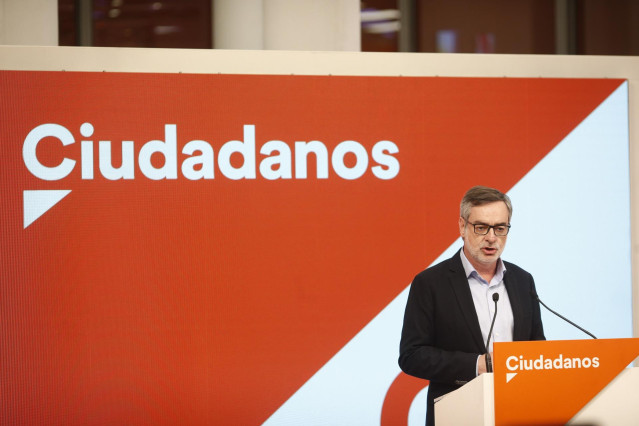 28A.- Villegas lamenta que las encuestas no prevean una mayoría alternativa a Sánchez por 