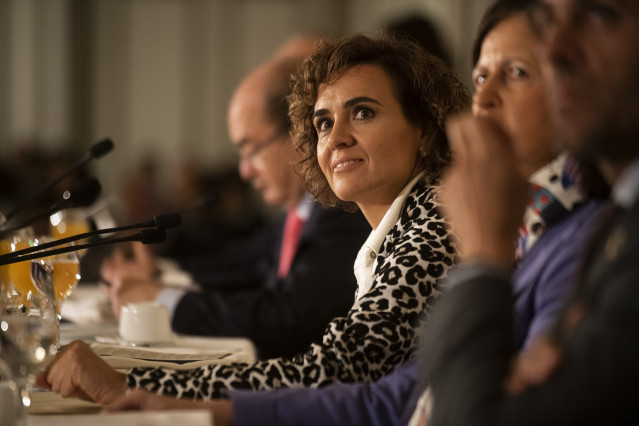 Montserrat dice que la elección de Iceta muestra que Sánchez quiere seguir la 