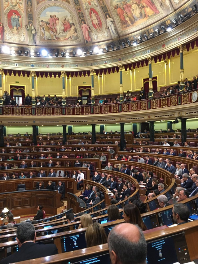 28A.- Los partidos recibirán 21.167 euros por cada escaño que logren mañana en el Congreso y en el Senado