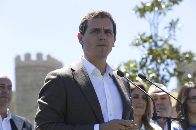 El presidente de Ciudadanos, Albert Rivera, visita Ávila