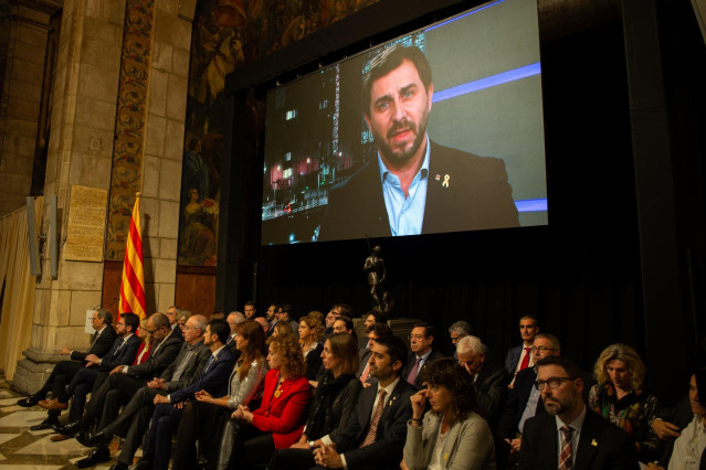 Toni Comín assegura que la seva marxa a JxCat no 