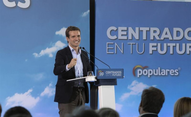 AV.- Casado anuncia que el PP propondrá a Ana Pastor para presidir el Congreso e