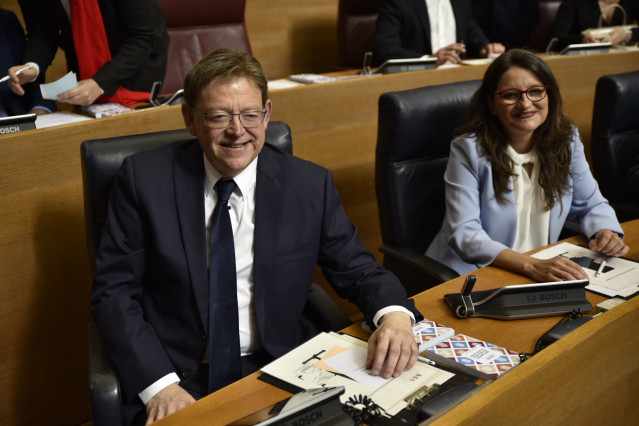 Pleno de constitución de la X Legislatura en Les Corts valencianas