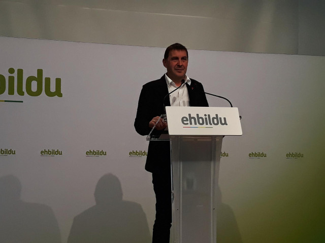 AMP.- Otegi cree que la detención de 'Josu Ternera' es 