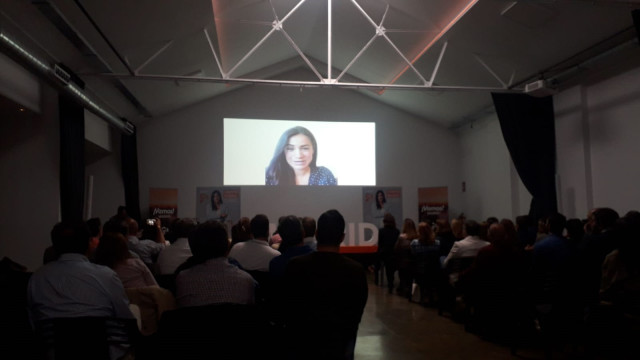 26M.- Villacís Reaparece En El Acto Central Con Un Vídeo Desde El Hospital En El Que Ánima A 