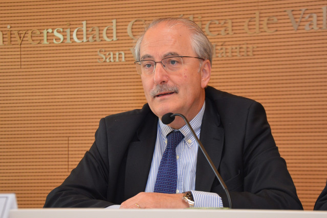 El delegado de la CE en España: 