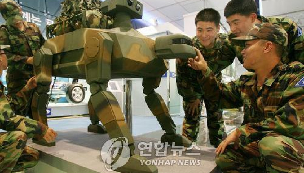 ​Corea del Sur desarrollará robots militares similares a insectos, aves y serpientes