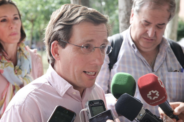 26M.- Almeida critica la campaña del 