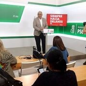 PSOE-A pide cese del director de Asistencia Sanitaria del SAS por 