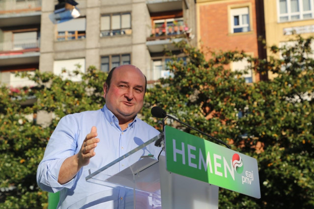 26M.- Ortuzar (PNV) Critica La 