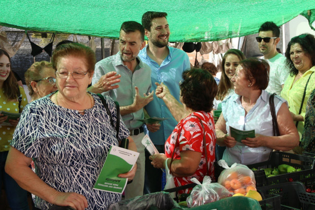 Maíllo pregunta a Moreno a qué espera para 
