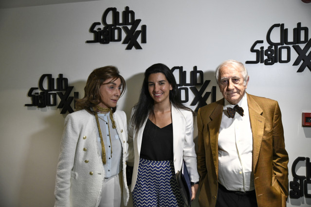 La candidata de Vox a la Presidencia de la Comunidad de Madrid, Rocío Monasterio, participa en un almuerzo informativo organizado por Club Siglo XXI