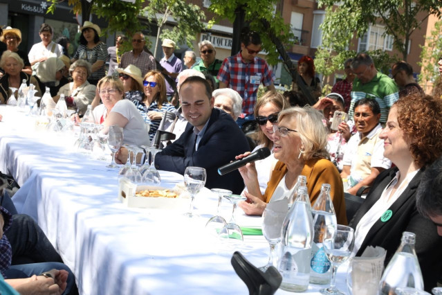 26M.-Carmena Pide Dejar 