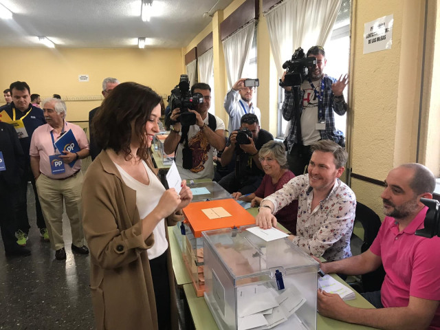 26M.- Ayuso Dice Que Son 