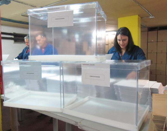 26M.- Un total de 1,7 millones de canarios eligen este domingo a 1.382 concejales, 157 consejeros y 70 diputados