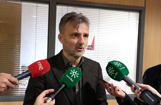 PSOE-A dice que al Gobierno de Moreno se le acumulan los 