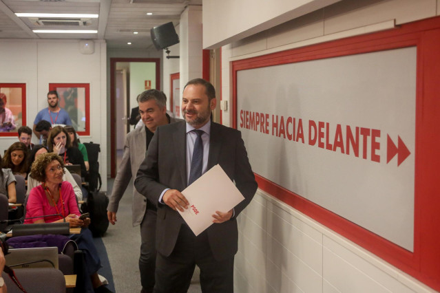 Reunión de la Ejecutiva del PSOE un día después de las elecciones del 26M