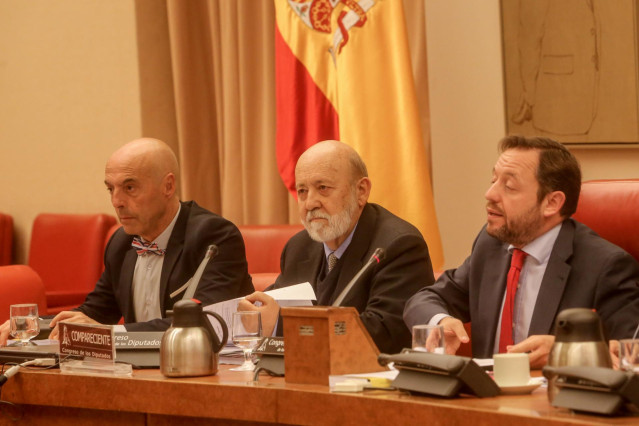 El presidente del Centro de Investigaciones Sociológicas (CIS), José Félix Tezanos, comparece en el Congreso por primera vez desde que llegó al CIS