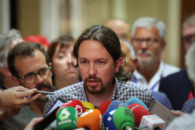 Pablo Iglesias, tras reunirse con UGT y CCOO