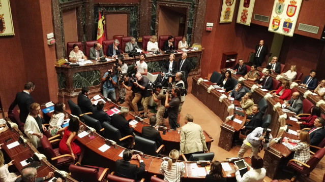 Imagen de la segunda votación de investidura de López Miras