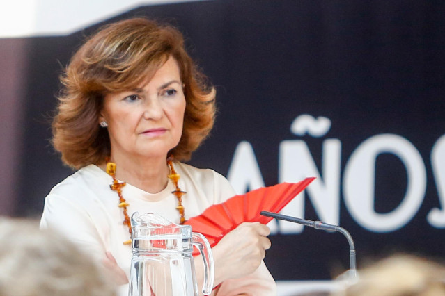 La secretaria de Igualdad de la Ejecutiva Federal y vicepresidenta del Gobierno en funciones, Carmen Calvo, interviene en la conferencia de las jornadas 'Diálogos 140 aniversario' por el aniversario del PSOE en el Centro Cultural Daoiz y Velarde de Madrid