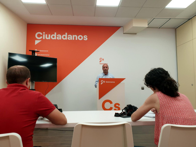 Castaño durante la rueda de prensa.