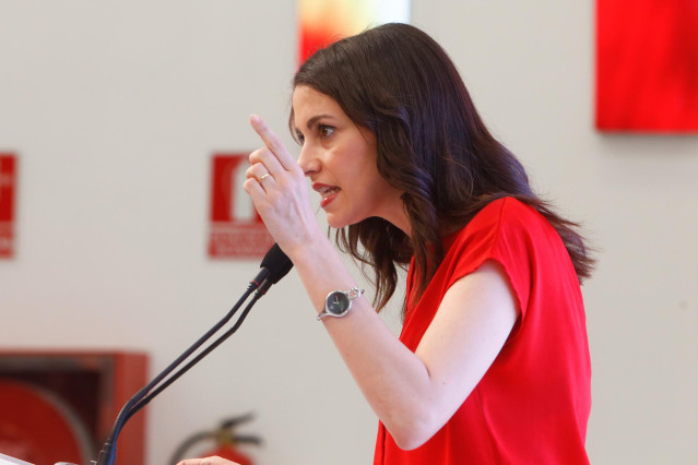La portavoz nacional de Ciudadanos, Inés Arrimadas, durante la rueda de prensa tras la reunión del Comité Permanente del partido.
