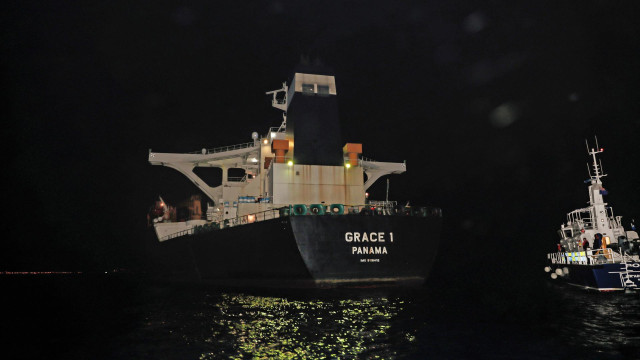 El superpetrolero iraní 'Grace 1', retenido en Gibraltar
