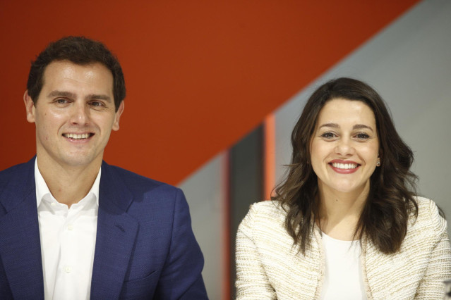 El presidente de Ciudadanos, Albert Rivera y la portavoz nacional de Ciudadanos, Inés Arrimadas, durante una reunión de la Comisión Ejecutiva de la formación naranja.