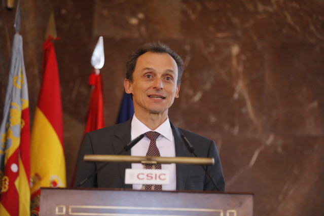 El ministro de Ciencia, Pedro Duque, preside el acto Premios Jaume I, organizado por el Consejo Superior de Investigaciones Científicas (CSIC) en Madrid