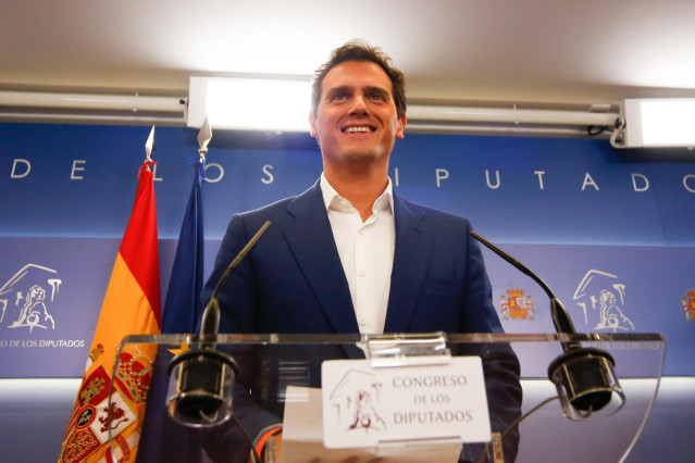 El presidente de Ciudadanos, Albert Rivera, ofrece una rueda de prensa sobre asuntos de actualidad en el Congreso de los Diputados.