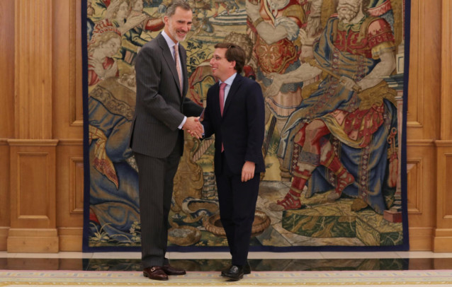 El alcalde de Madrid, José Luis Martínez-Almeida, es recibido en audiencia por SM el Rey Felipe VI en el Palacio de La Zarzuela.
